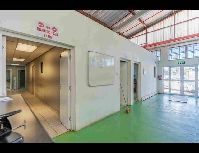 5,169M² WAREHOUSE FOR SALE IN NEW GERMANY